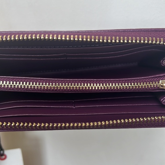 Ted Baker Flower Eyelet Large Zip Wallet - Picture 4 of 6